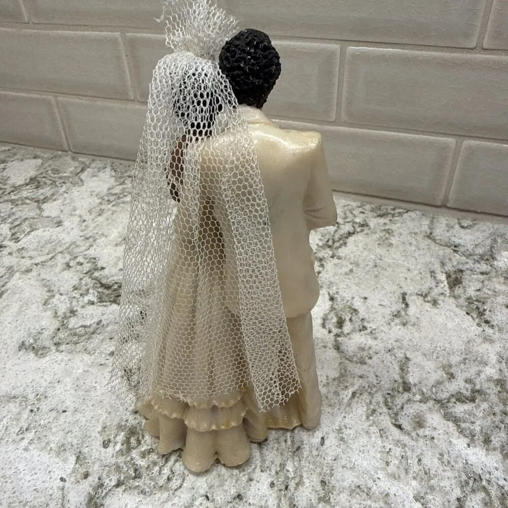 Vintage 1980’s resin African American wedding cake topper Bride Groom Wedding